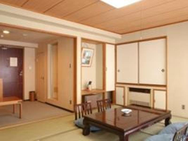 Kochi Prince Hotel Zewnętrze zdjęcie
